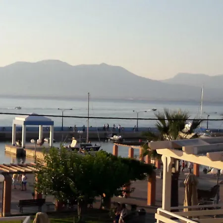 Seaside * Άγιοι Απόστολοι